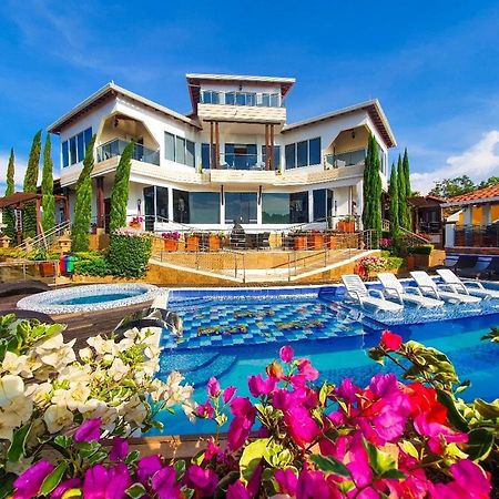 Hotel Mansion Баричара Экстерьер фото